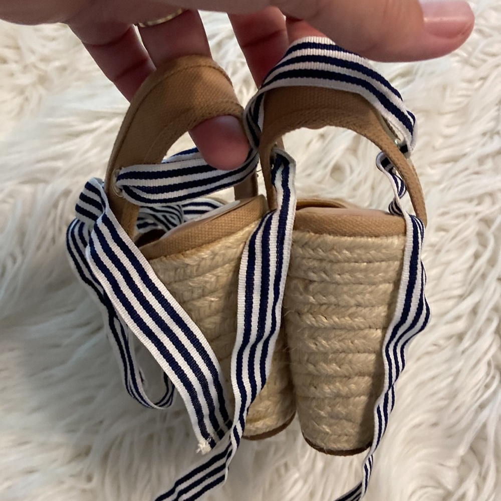 EXPRESS Shoes size 6 brand new with tags color tan see all photos - Picture 8 of 12